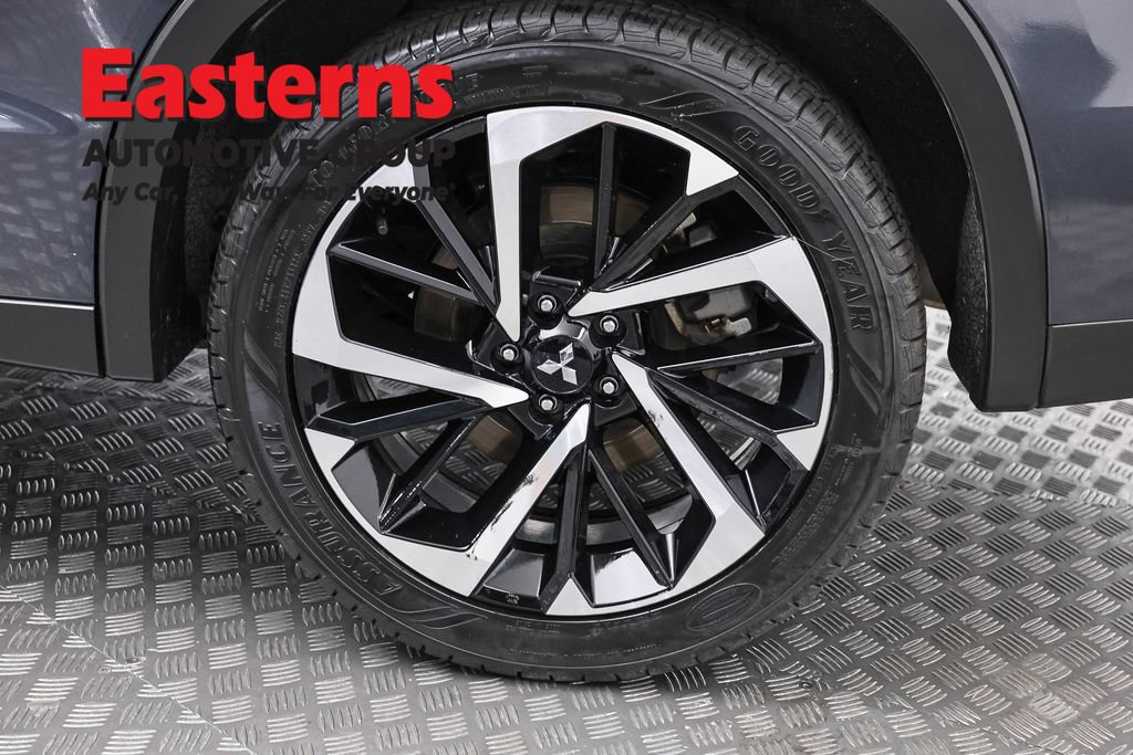 Used 2024 Mitsubishi Outlander SE AWD/4WD image 33