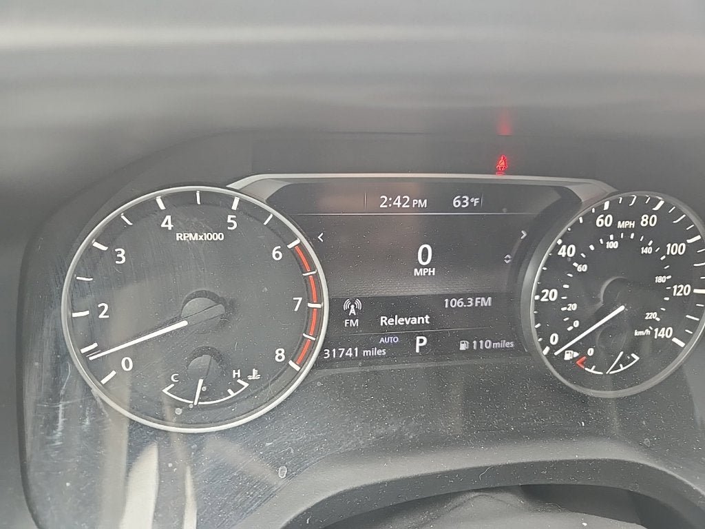 Used 2024 Nissan Rogue S AWD/4WD image 8