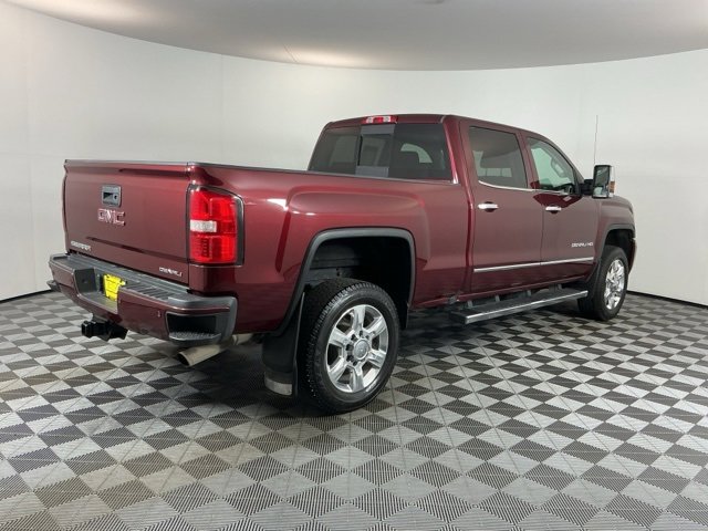 Used 2017 GMC Sierra 2500 Denali image 4
