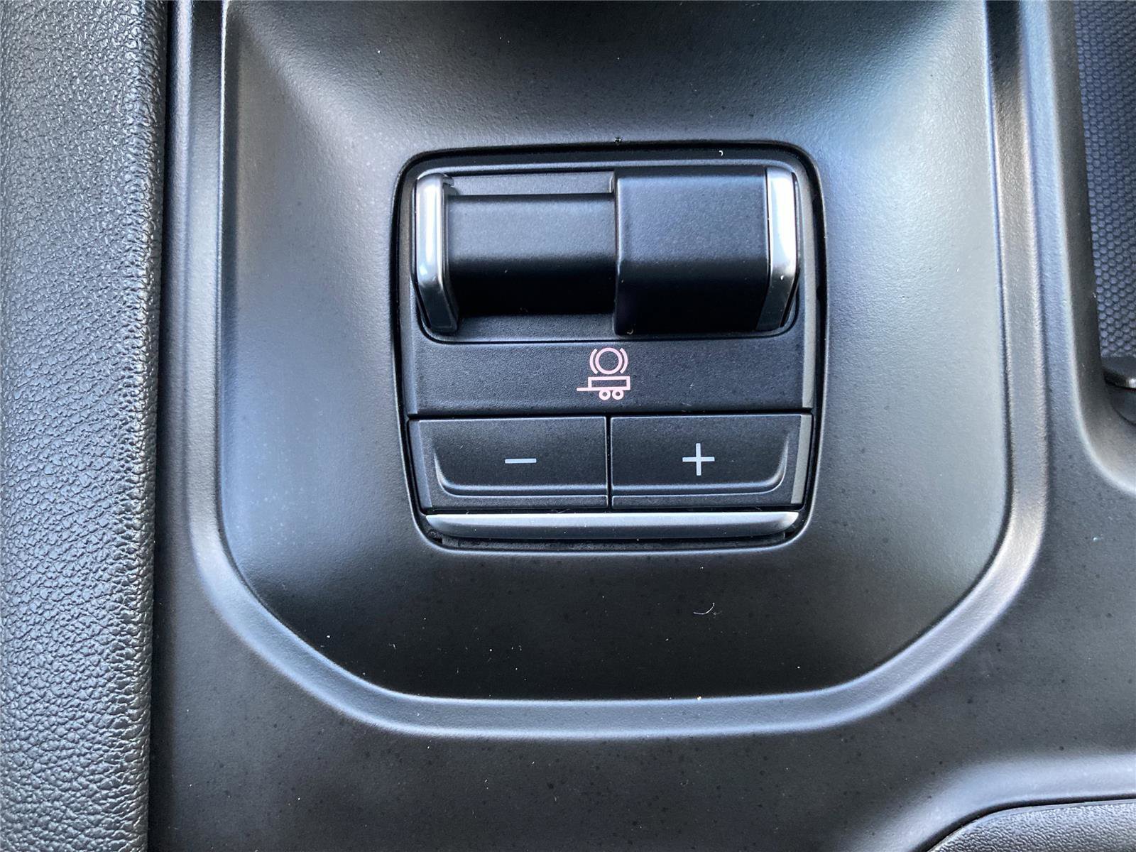 Used 2023 GMC Sierra 1500 AT4 w/ AT4 Premium Package image 15