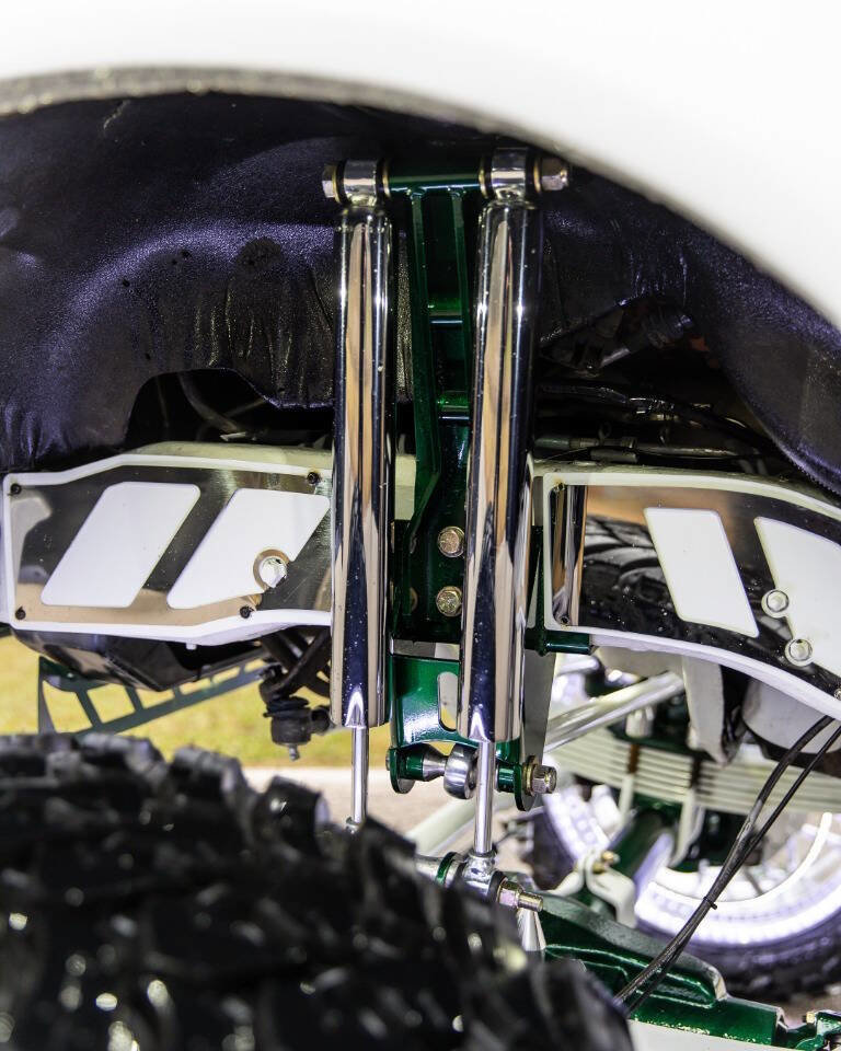 Used 1996 Ford F250 XL 2dr 4WD Extended Cab LB HD image 6