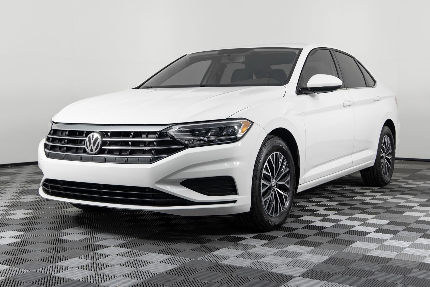 Used 2021 Volkswagen Jetta S w/ Driver Assistance Package image 2