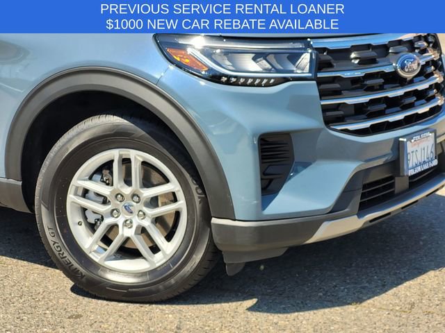 Used 2026 Ford Explorer Active AWD/4WD image 6
