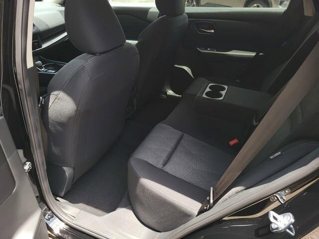 New 2025 Nissan Rogue SV image 17