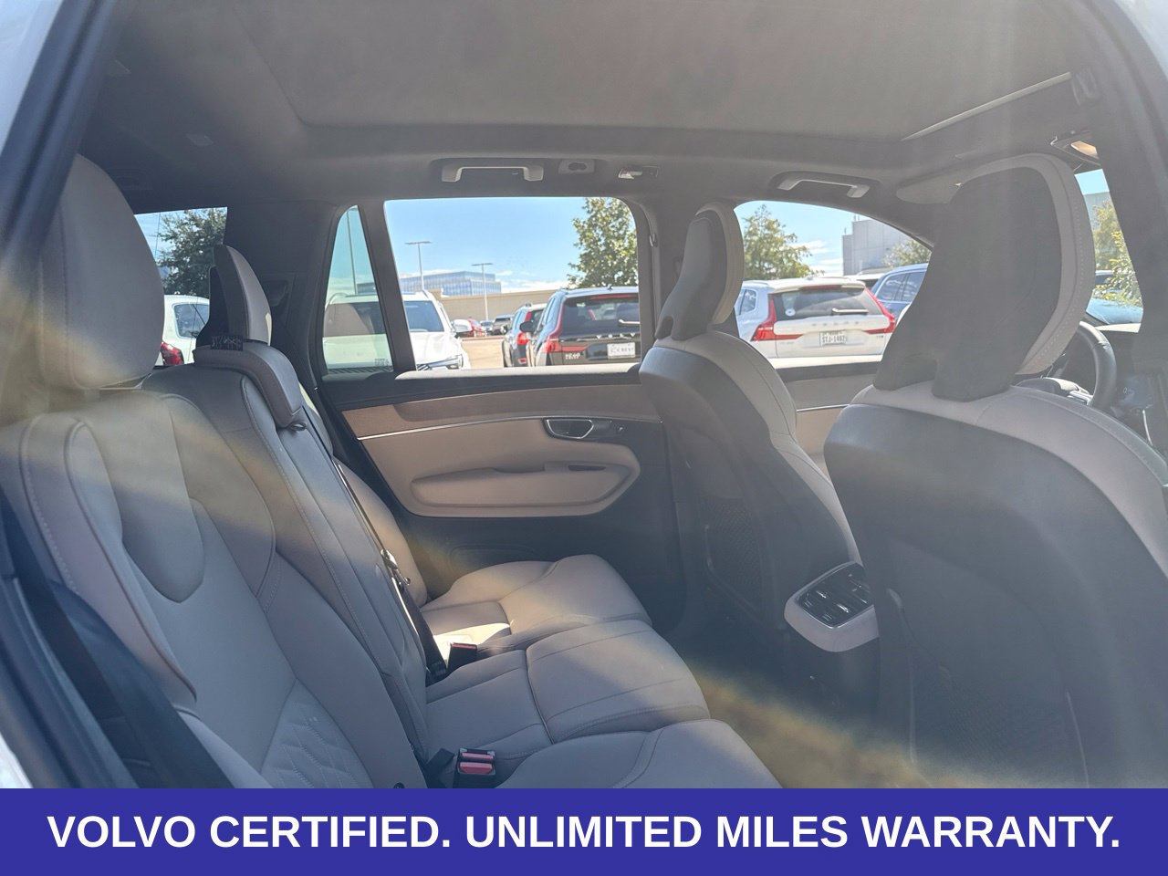 Certified 2026 Volvo XC90 B6 Plus AWD/4WD image 22
