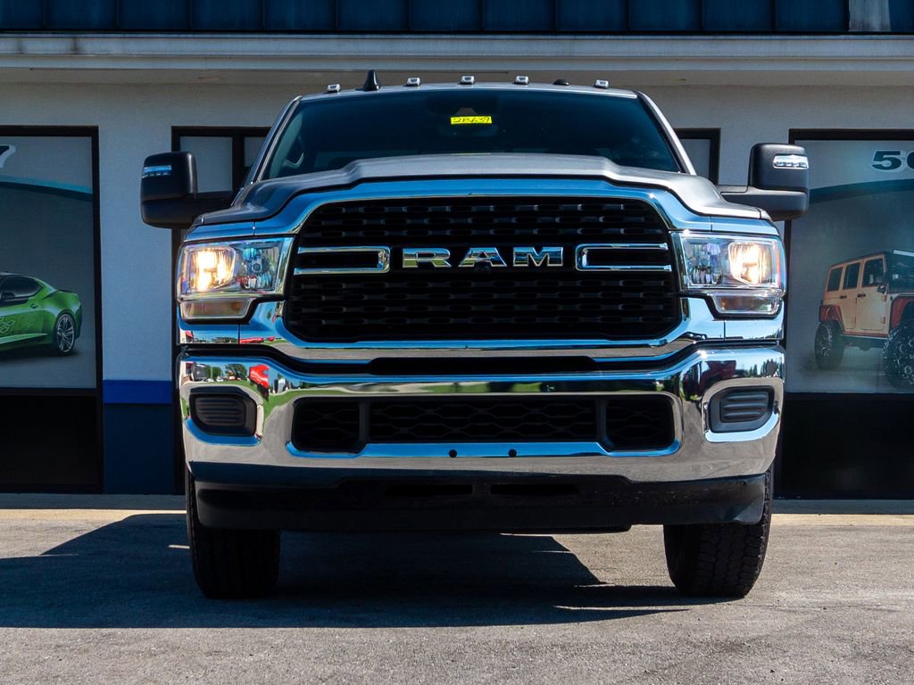 Used 2024 RAM 2500 Tradesman w/ Safety Group image 10