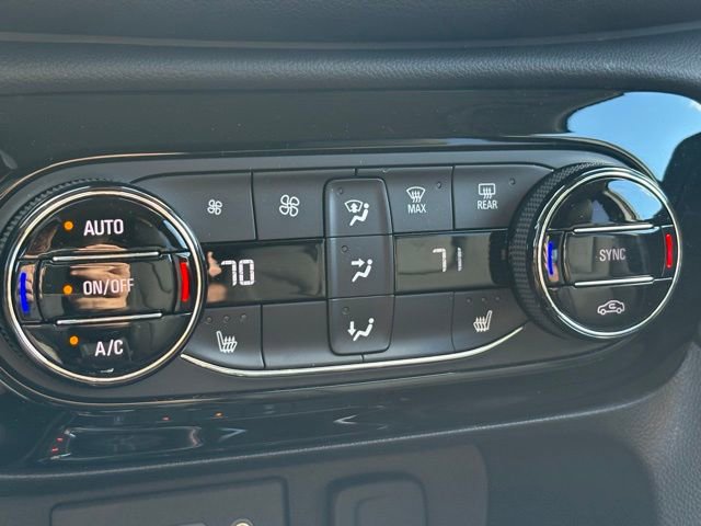 Used 2023 Buick Encore GX Select w/ Safety Package II image 18