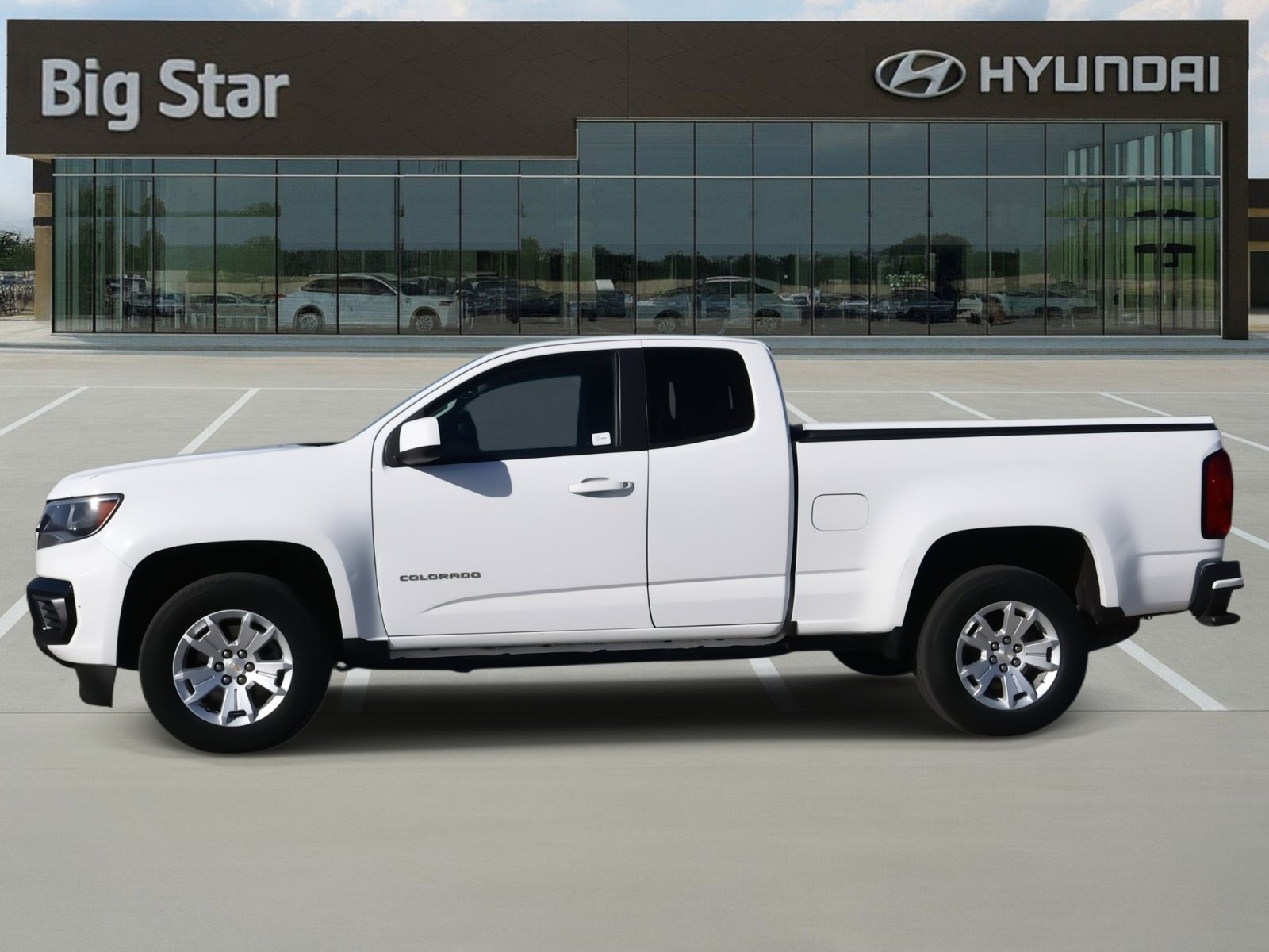 Used 2022 Chevrolet Colorado LT w/ Fleet Safety Package video 2