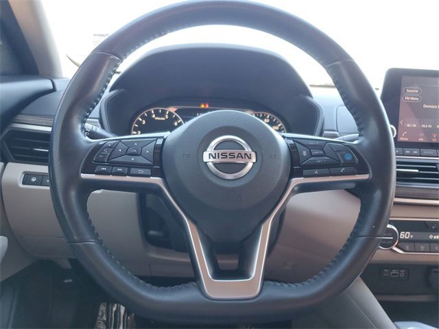 Used 2022 Nissan Altima 2.5 Platinum image 11