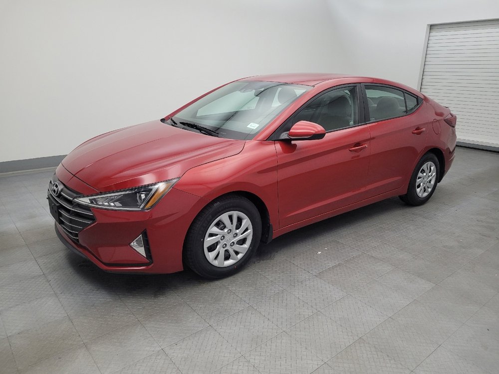 Used 2020 Hyundai Elantra SE image 2