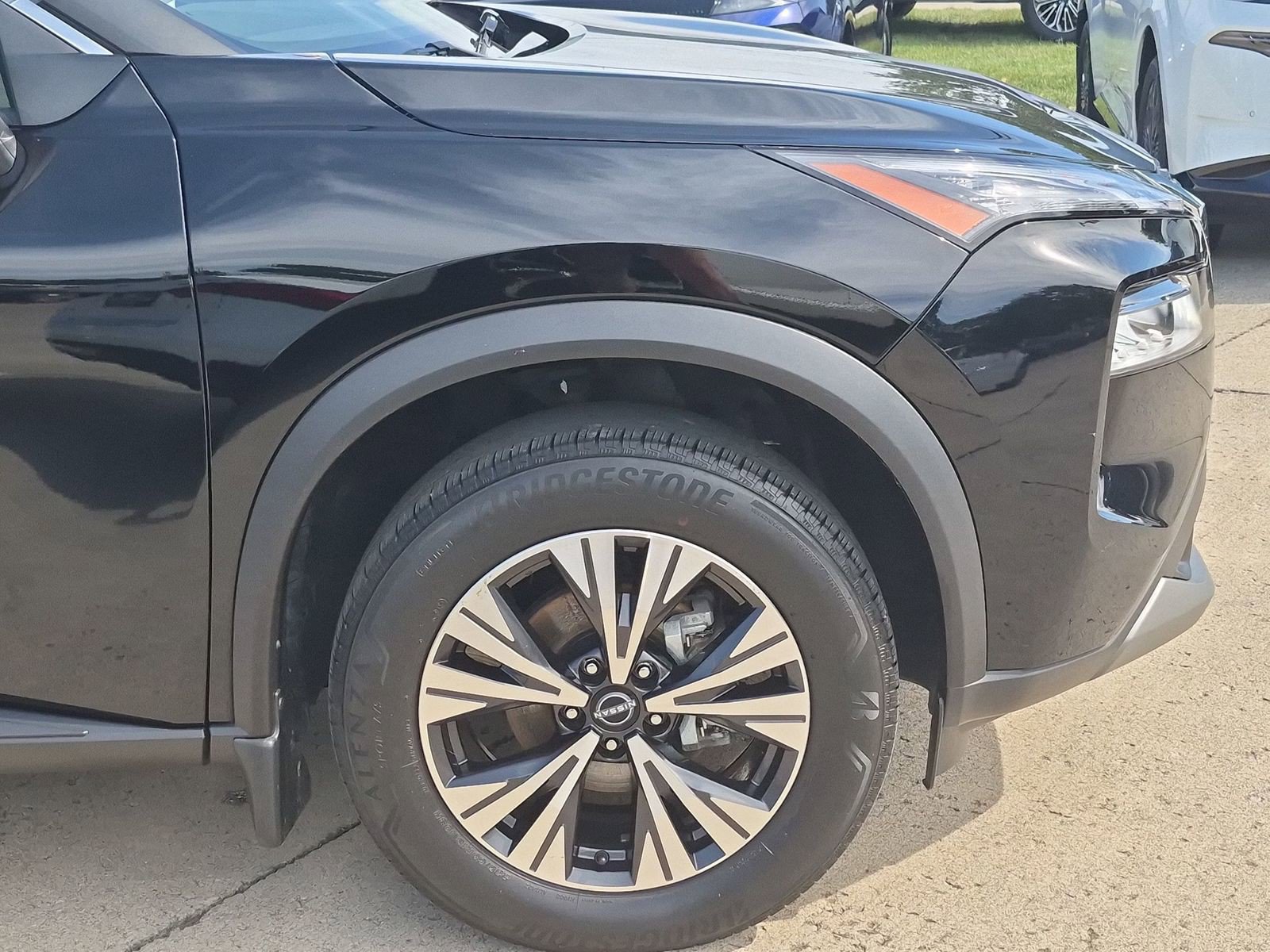 Certified 2023 Nissan Rogue SV AWD/4WD image 42