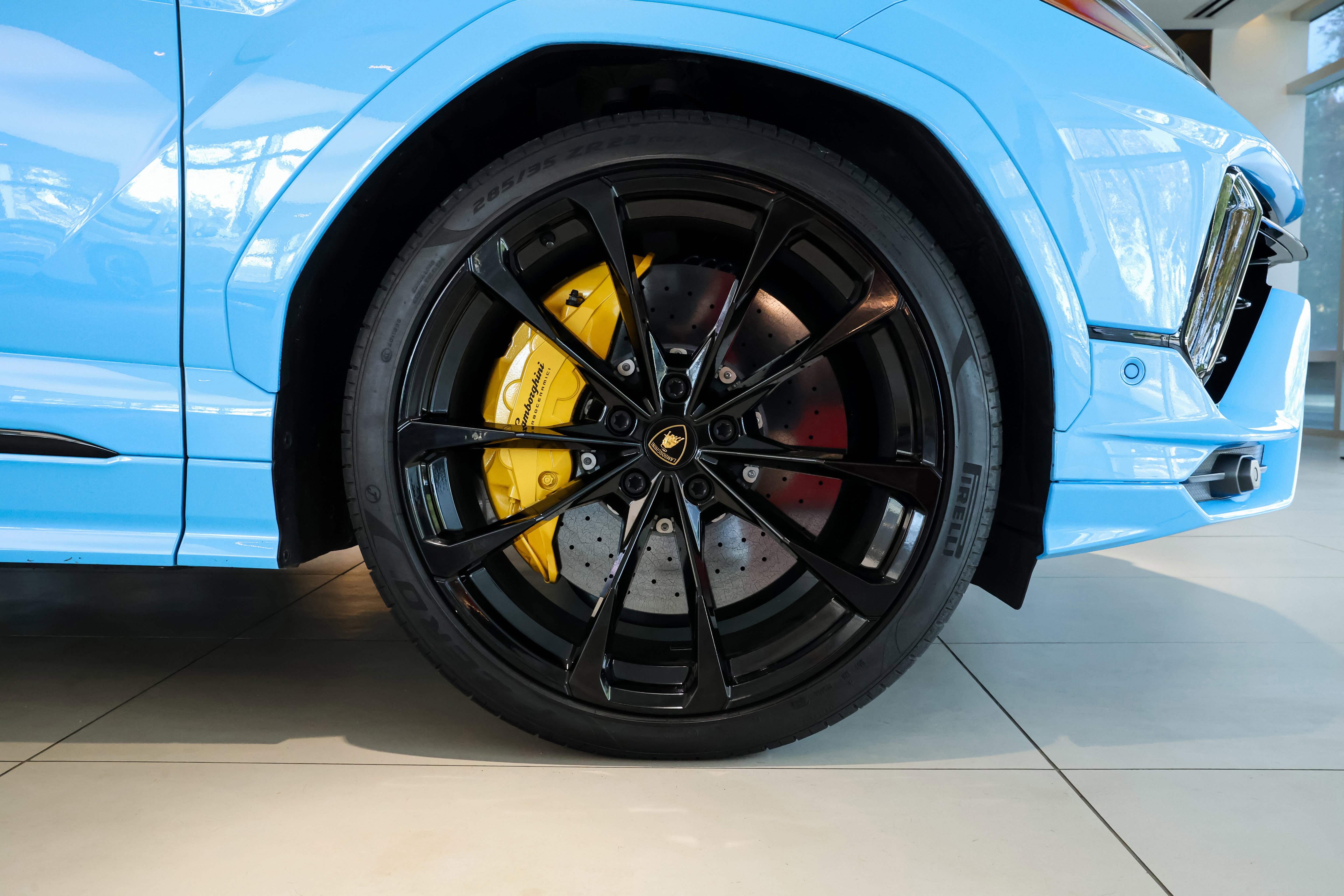 Used 2024 Lamborghini Urus S image 44