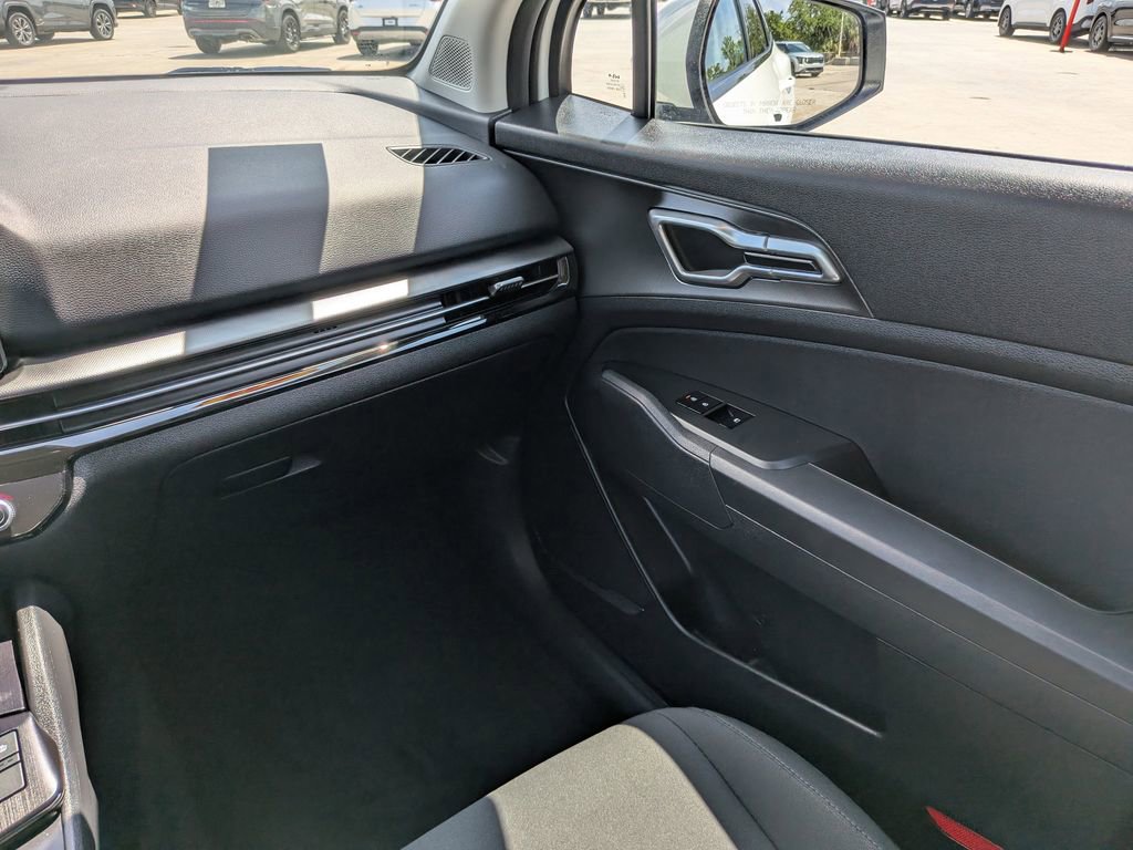 Certified 2026 Kia Sportage S AWD/4WD image 18