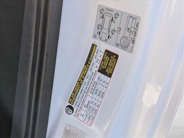 Used 2014 Volkswagen Beetle 2.5 image 23