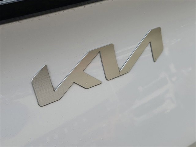 Used 2024 Kia Sportage SX image 32