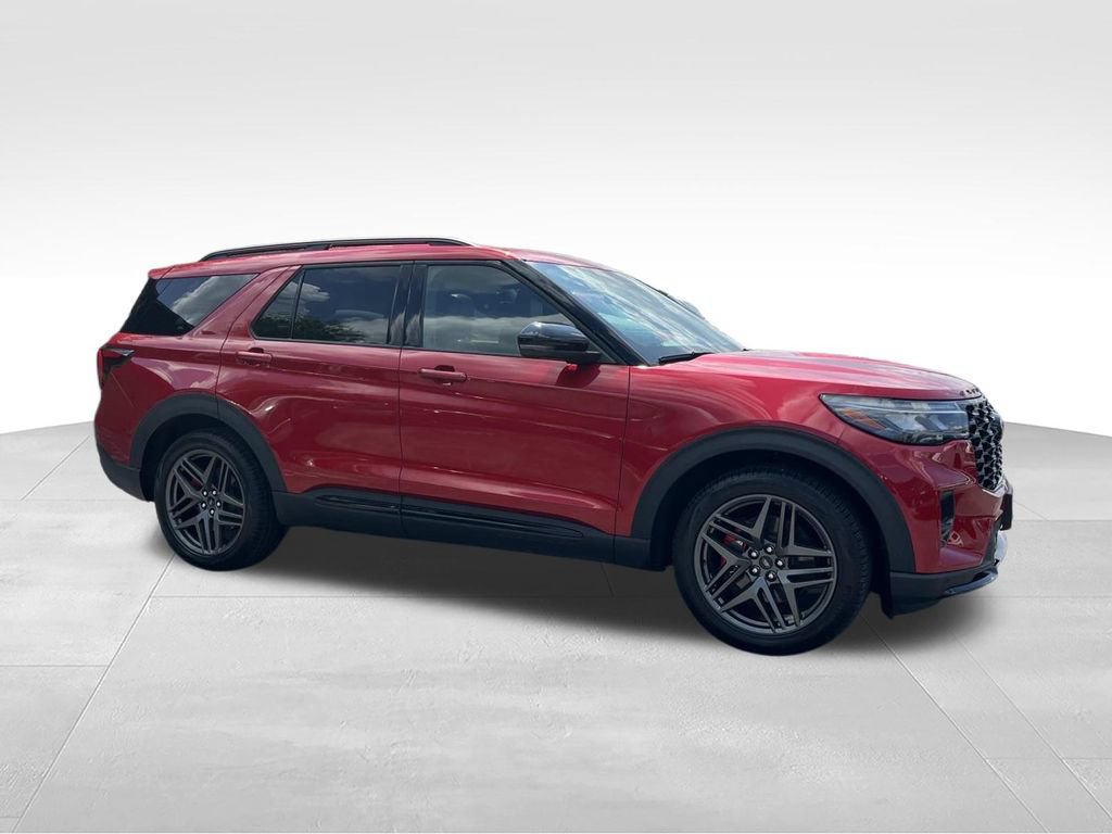 Used 2025 Ford Explorer ST w/ Sun And Sound Package AWD/4WD image 2