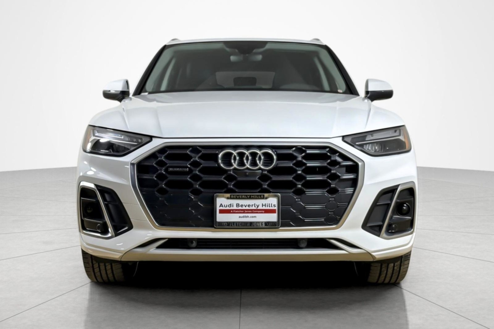 Used 2024 Audi Q5 2.0T Premium Plus w/ Premium Plus Package AWD/4WD image 8