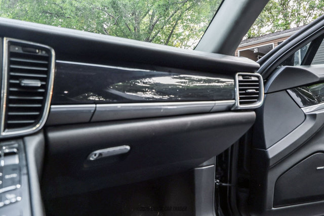 Used 2011 Porsche Panamera 4 AWD/4WD image 74