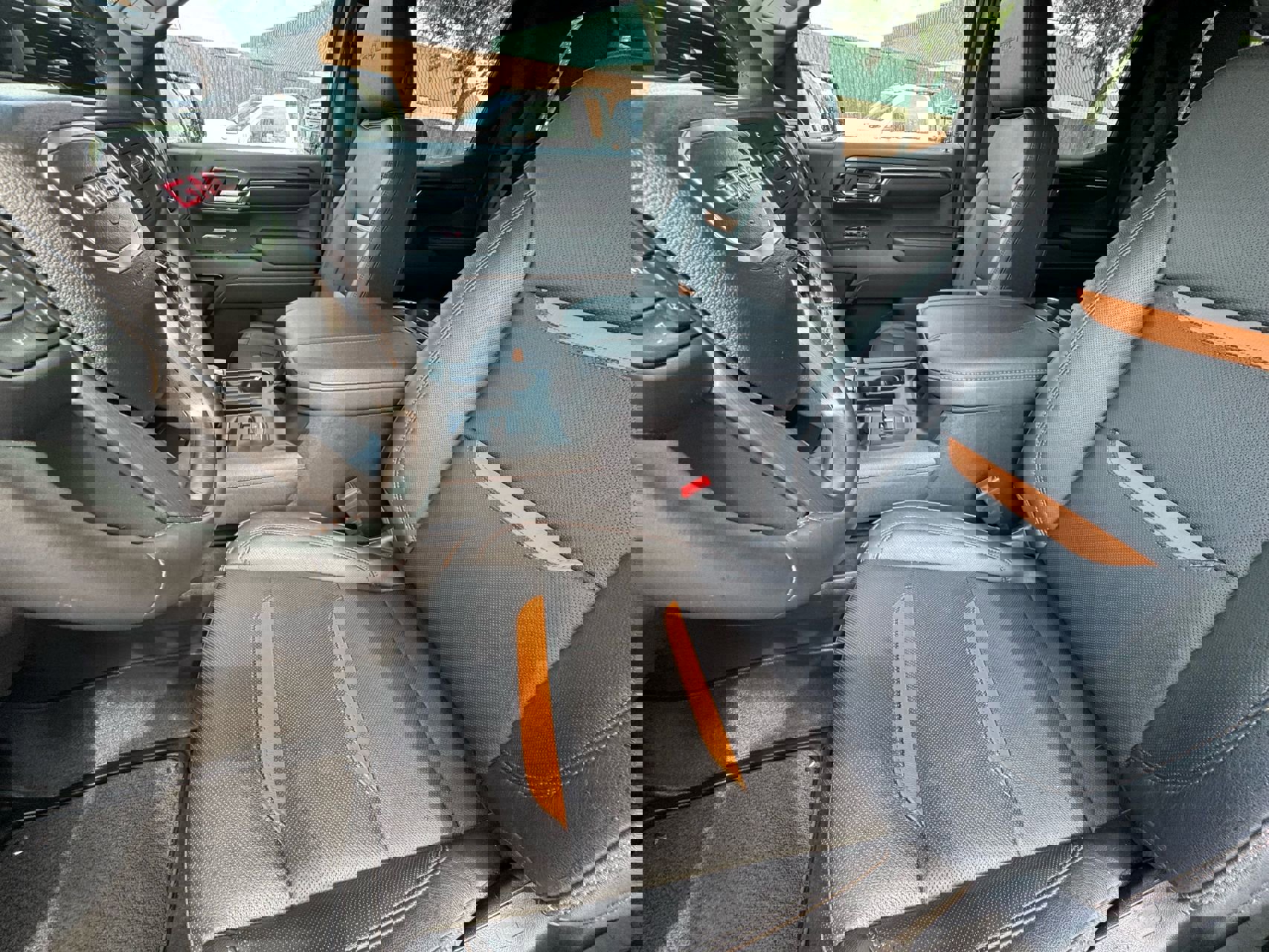 Used 2024 GMC Sierra 1500 AT4 w/ AT4 Premium Package image 22