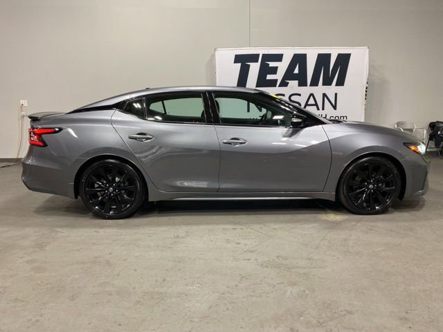 Certified 2023 Nissan Maxima SR w/ Sport Mat Group FWD image 7