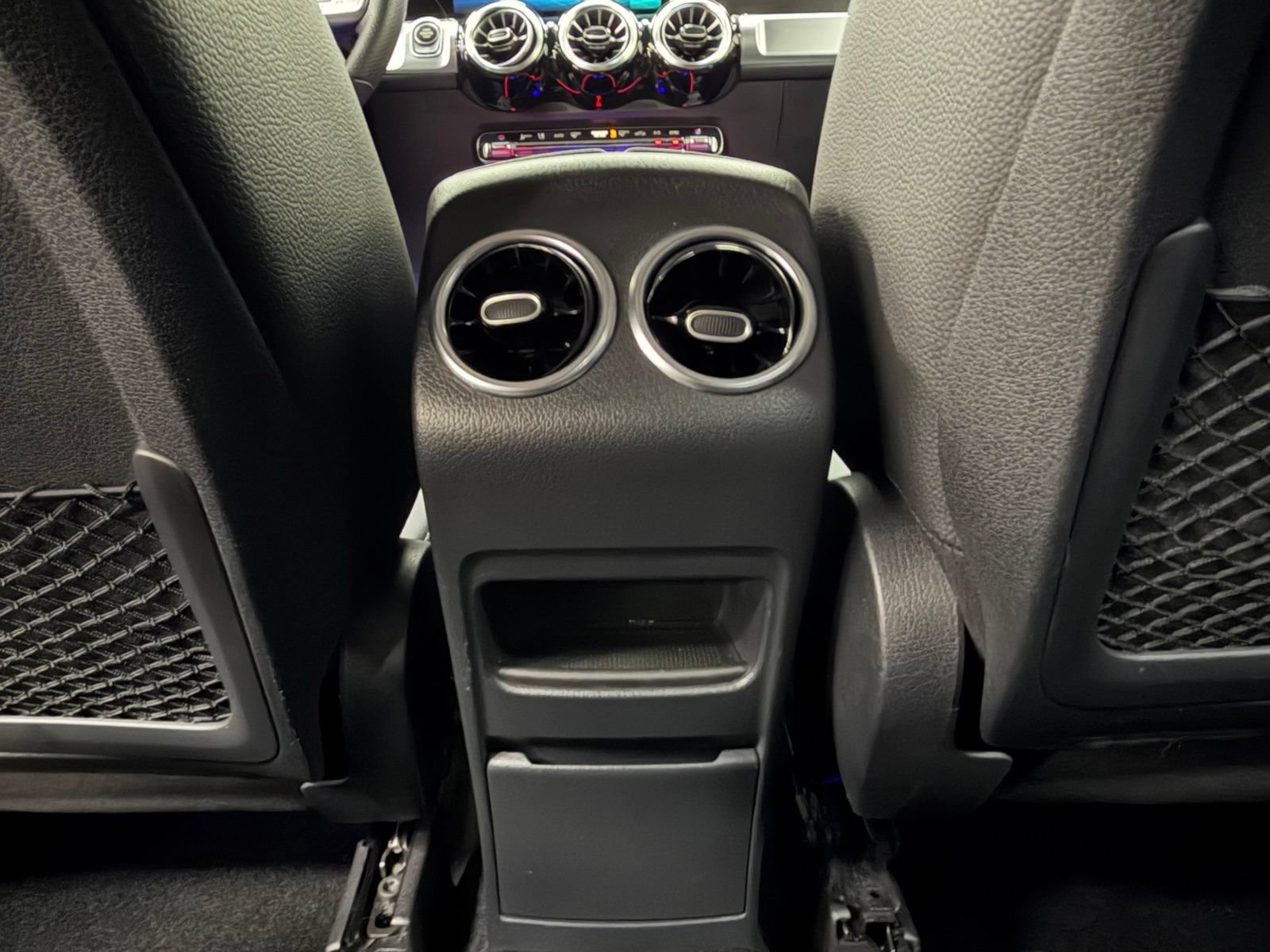 Certified 2022 Mercedes-Benz GLB 35 AMG 4MATIC image 40
