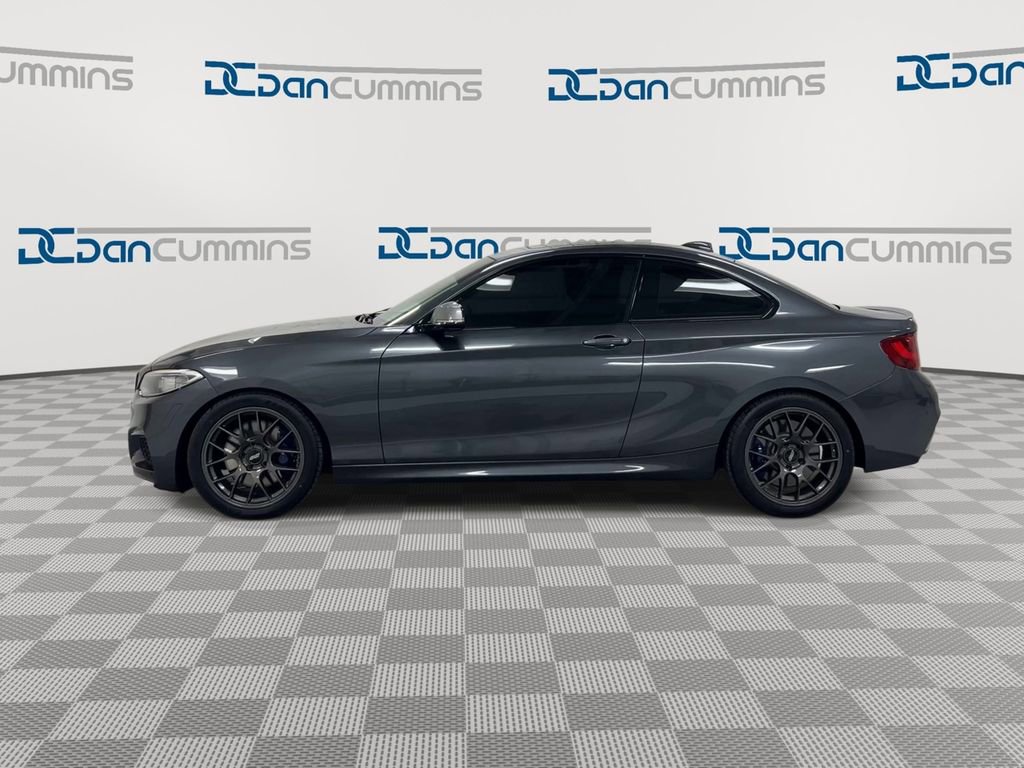 Used 2016 BMW M235i Coupe image 5