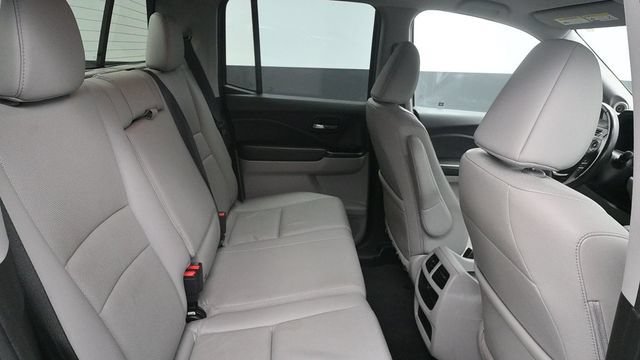 Used 2017 Honda Ridgeline RTL-E image 9