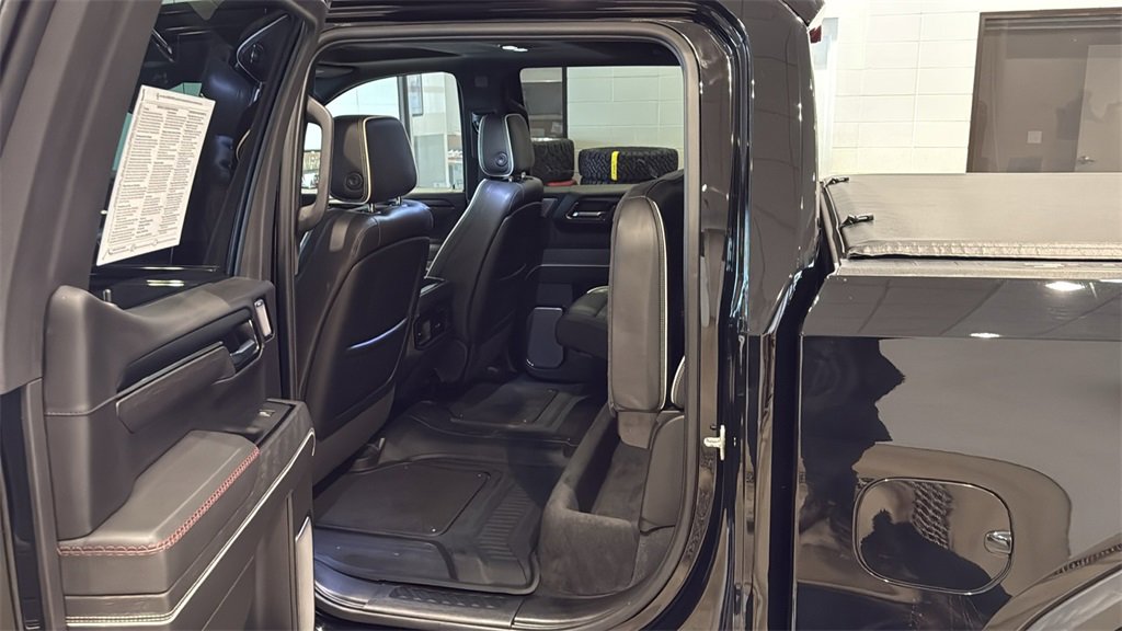 Used 2024 GMC Sierra 1500 AT4X image 20