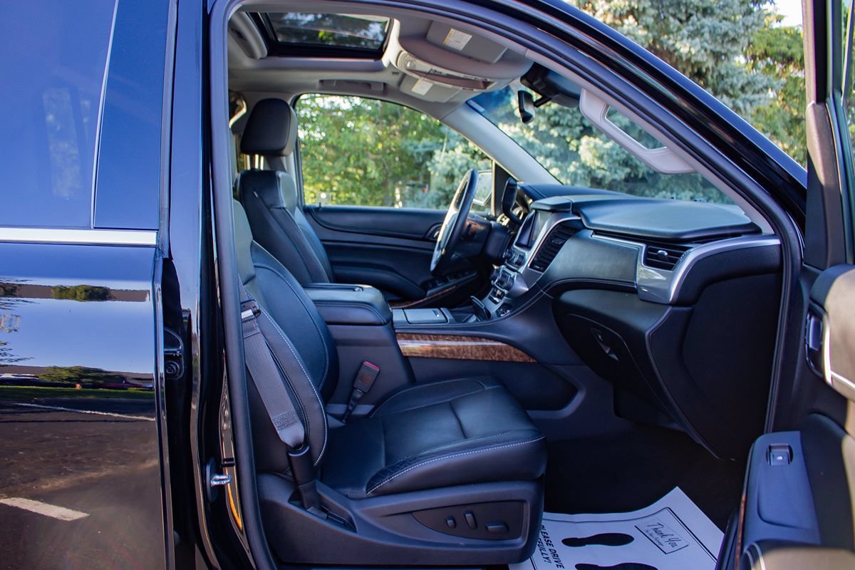 Used 2016 Chevrolet Suburban LTZ AWD/4WD image 19