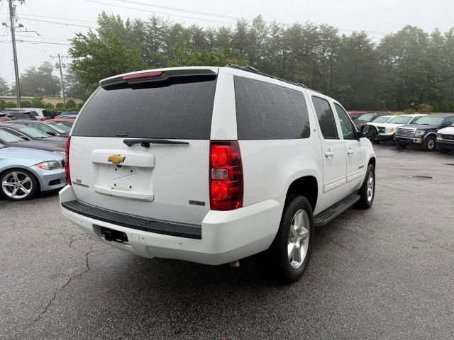 Used 2012 Chevrolet Suburban LT w/ Luxury Package AWD/4WD image 5