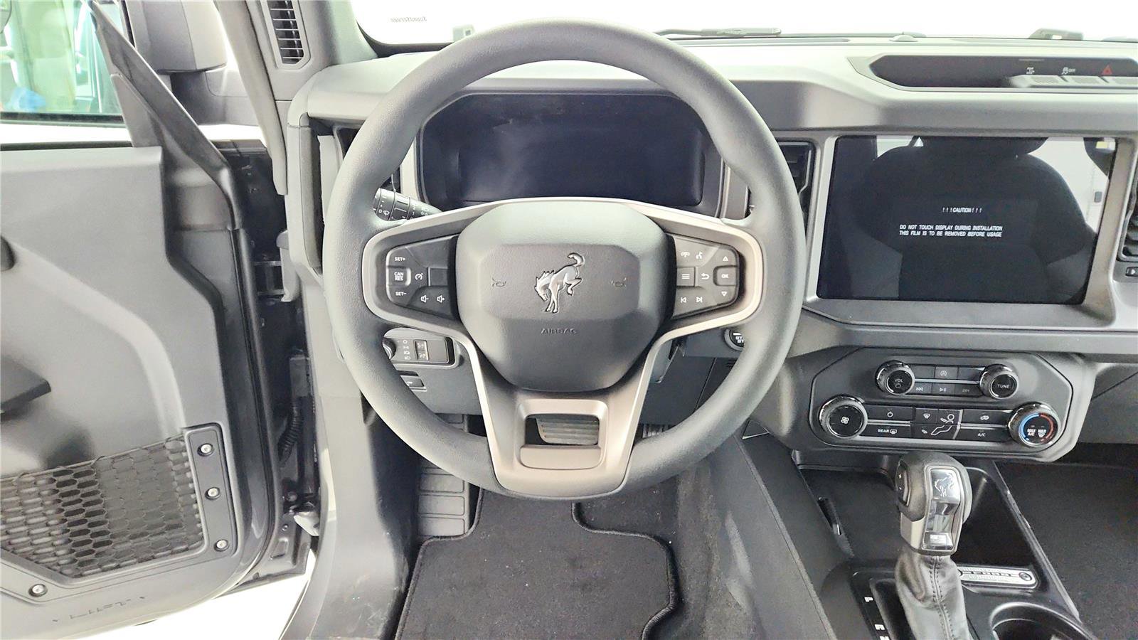 New 2025 Ford Bronco 4-Door image 27