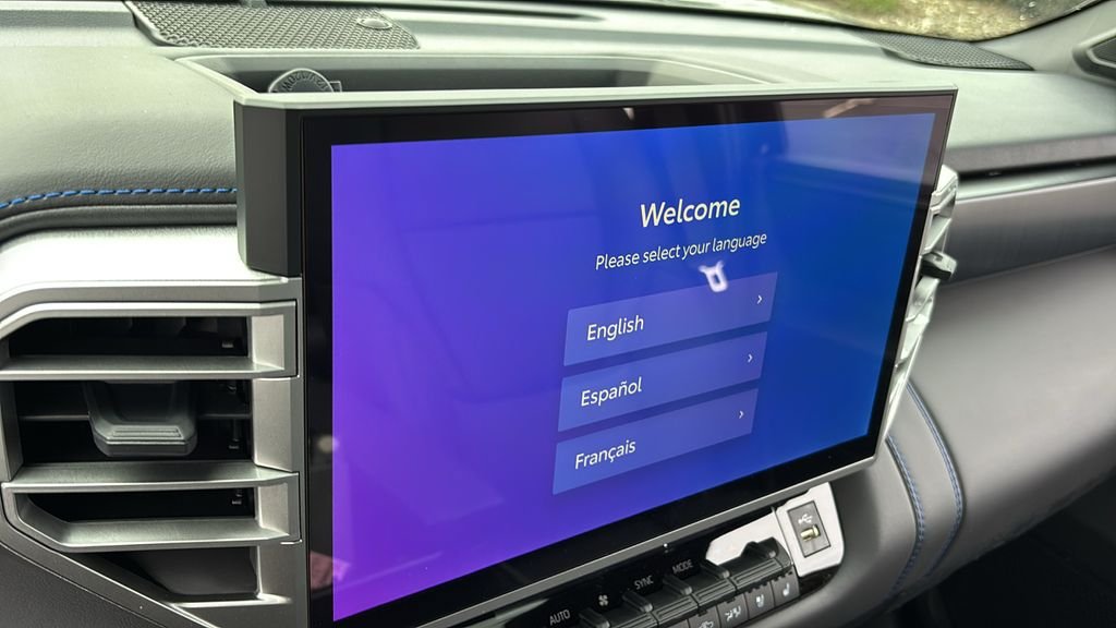 New 2025 Toyota Tundra Platinum AWD/4WD image 34