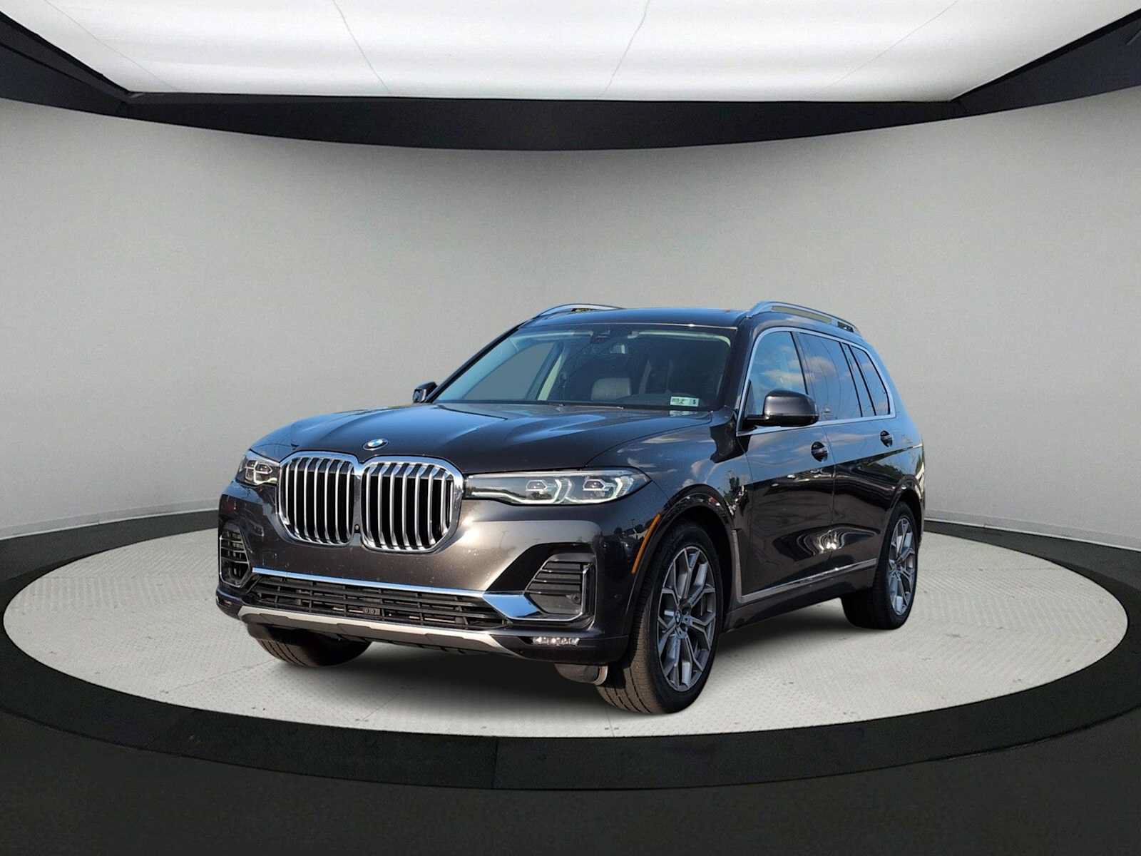 Used 2020 BMW X7 xDrive40i w/ Premium Package AWD/4WD image 4