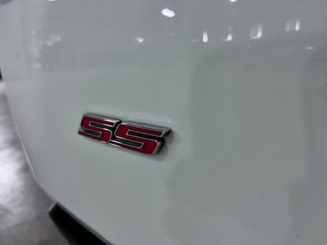 Used 2017 Chevrolet Camaro SS RWD image 24