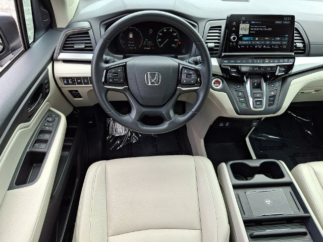 Used 2025 Honda Odyssey EX-L image 13