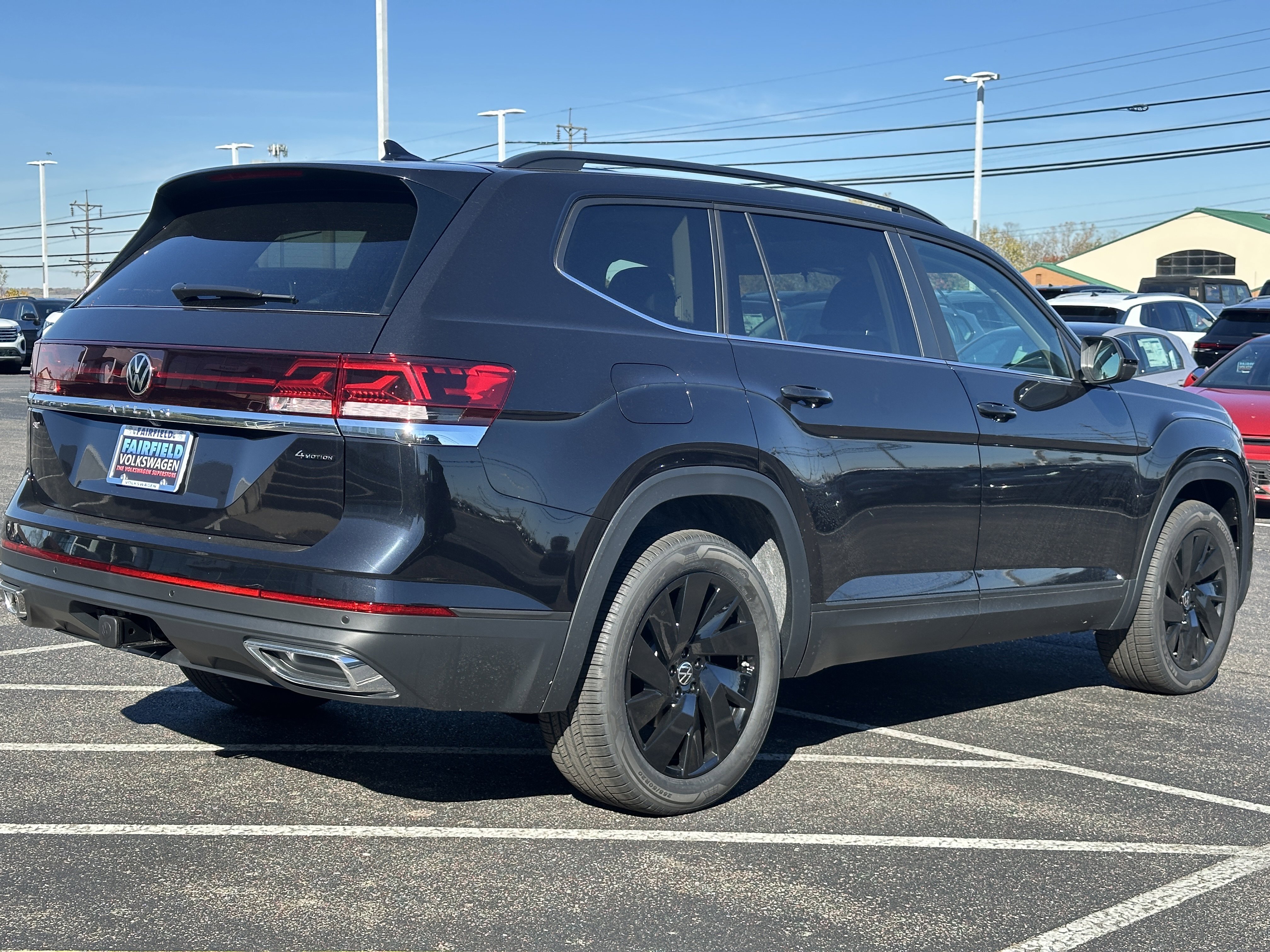 New 2026 Volkswagen Atlas SE image 7