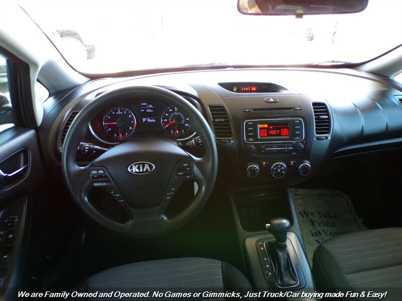 Used 2016 Kia Forte LX FWD image 32