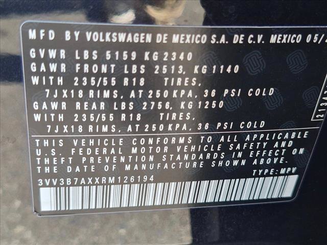 Used 2024 Volkswagen Tiguan SE FWD image 16