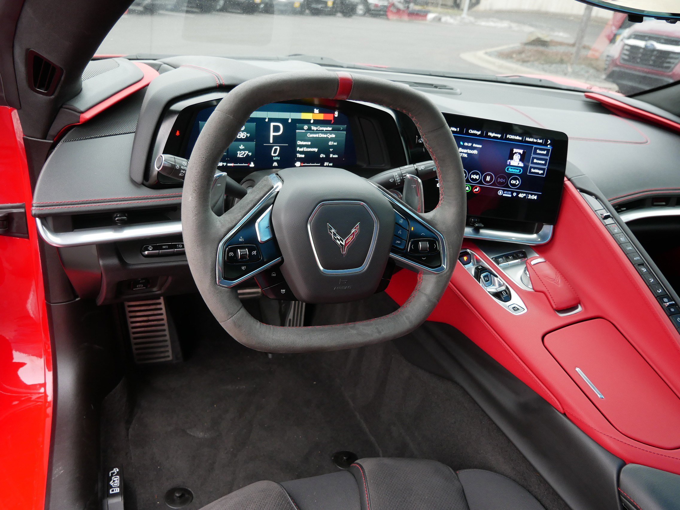 Used 2023 Chevrolet Corvette Stingray Preferred Cpe w/ Z51 Performance Package image 9