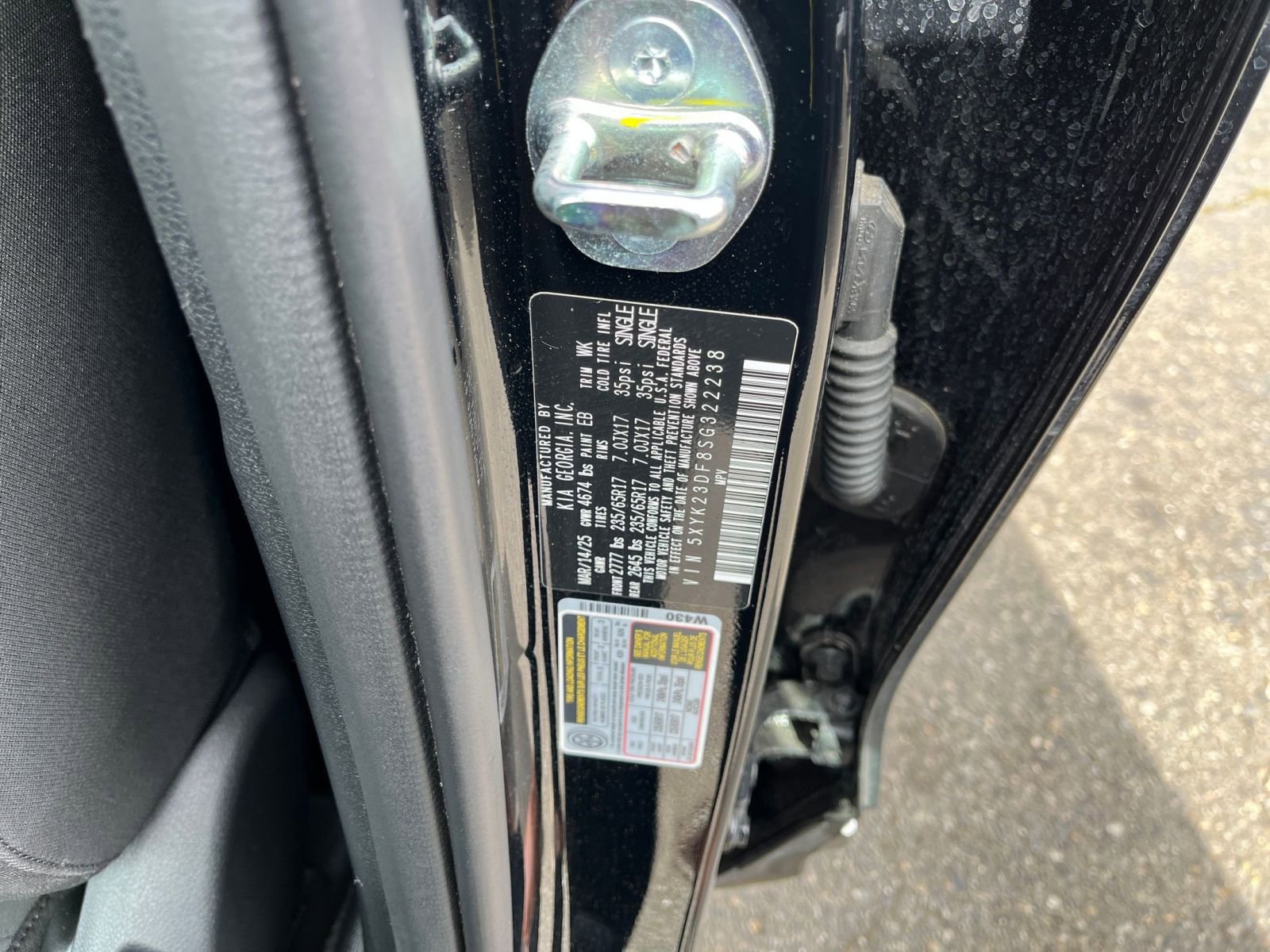 Used 2025 Kia Sportage LX FWD image 29