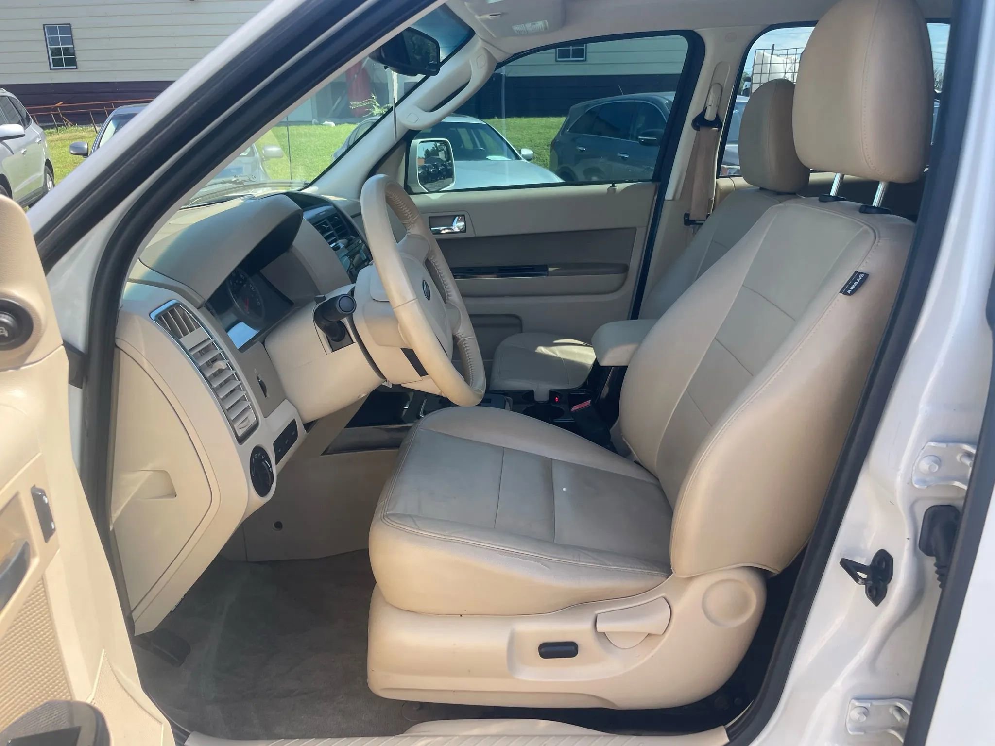 Used 2012 Ford Escape Limited FWD image 21