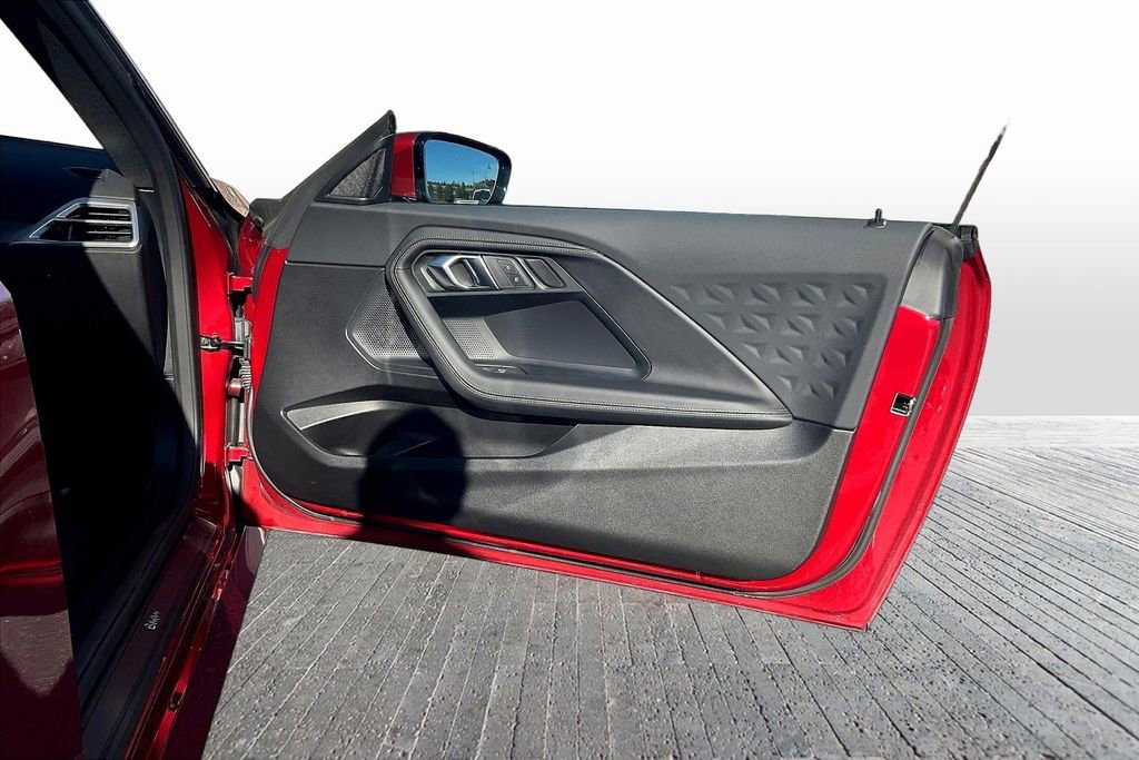 Used 2025 BMW 230i xDrive Coupe w/ Premium Package image 27