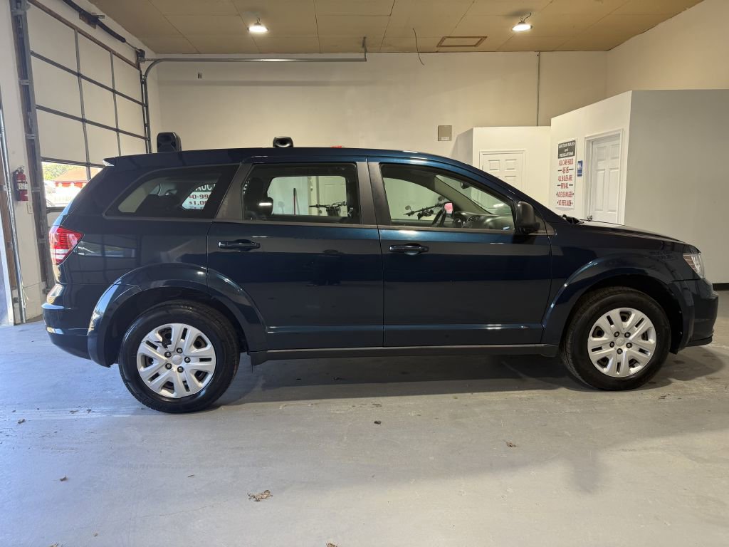 Used 2014 Dodge Journey American Value Package w/ Flexible Seating Group image 2