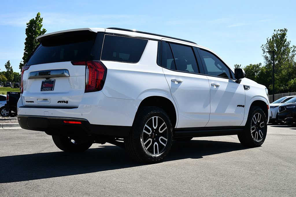 Used 2024 GMC Yukon AT4 w/ AT4 Premium Package AWD/4WD image 7
