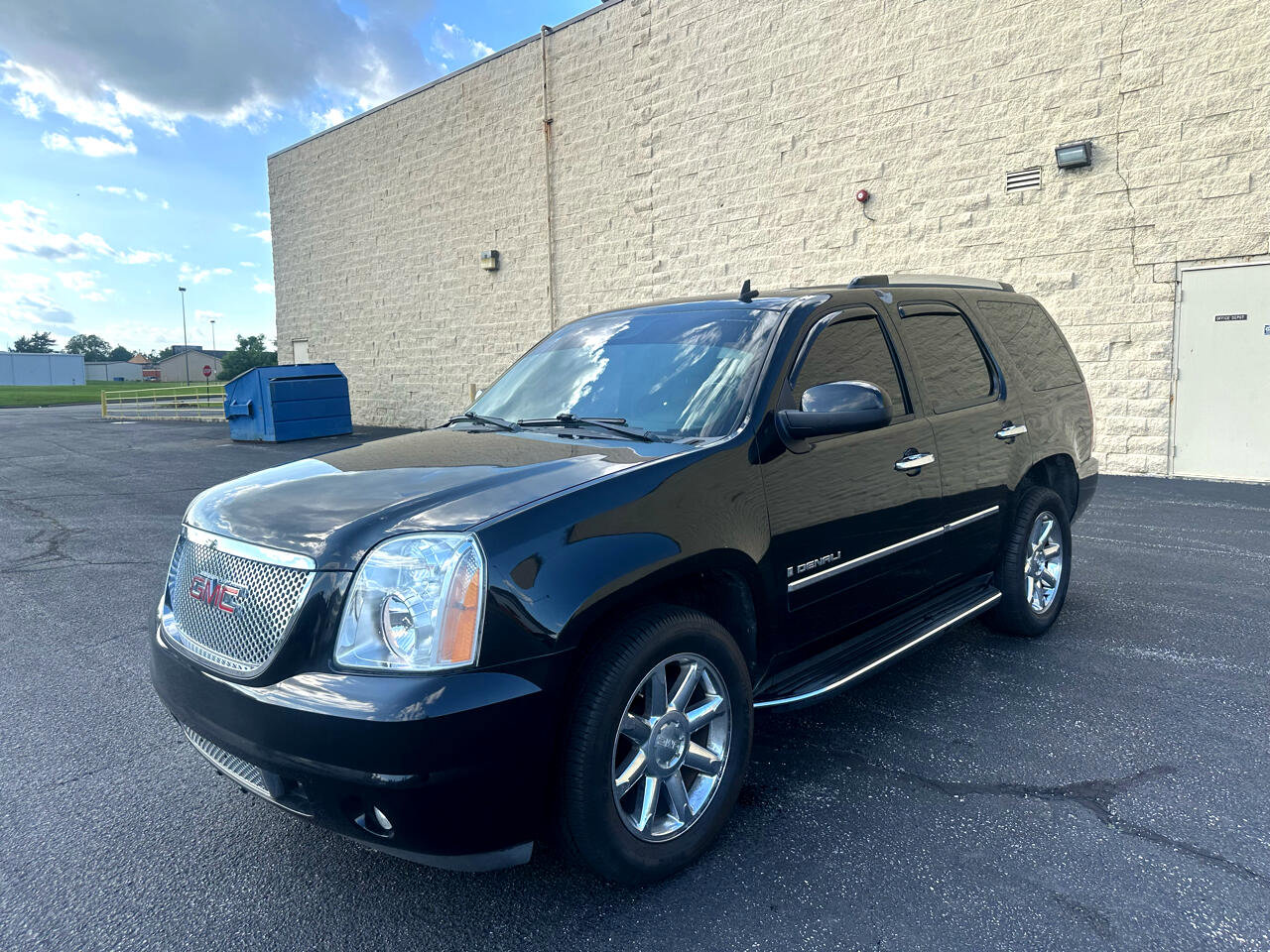 Used 2009 GMC Yukon Denali