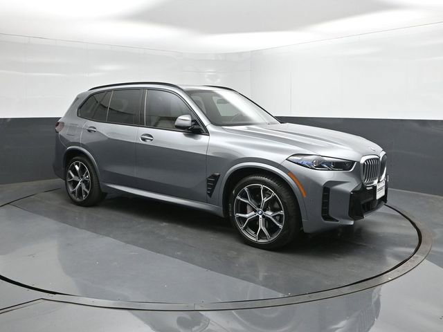 Used 2024 BMW X5 sDrive40i w/ M Sport Package image 26