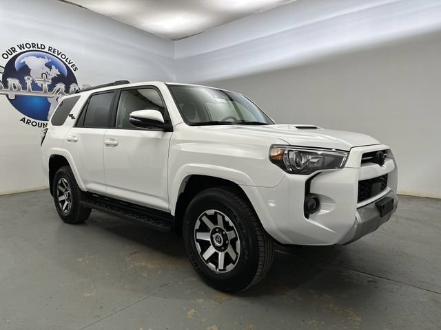 Used 2024 Toyota 4Runner TRD Off-Road Premium w/ Off Road Premium Plus Package AWD/4WD image 12