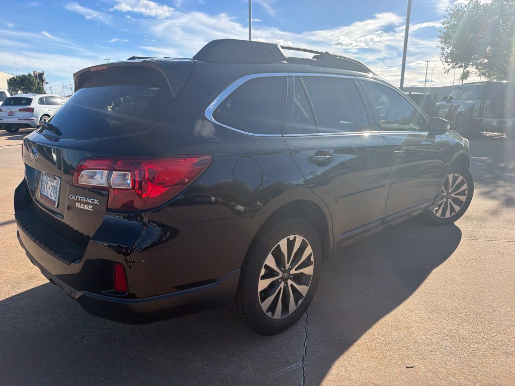 Used 2015 Subaru Outback 2.5i Limited AWD/4WD image 3