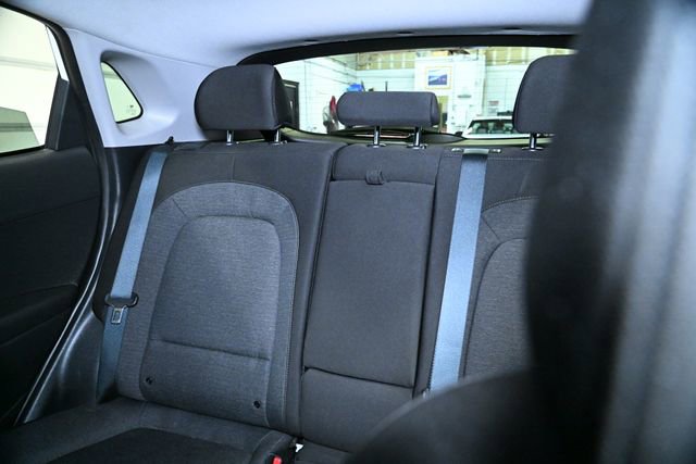 Used 2023 Hyundai Kona SE image 24