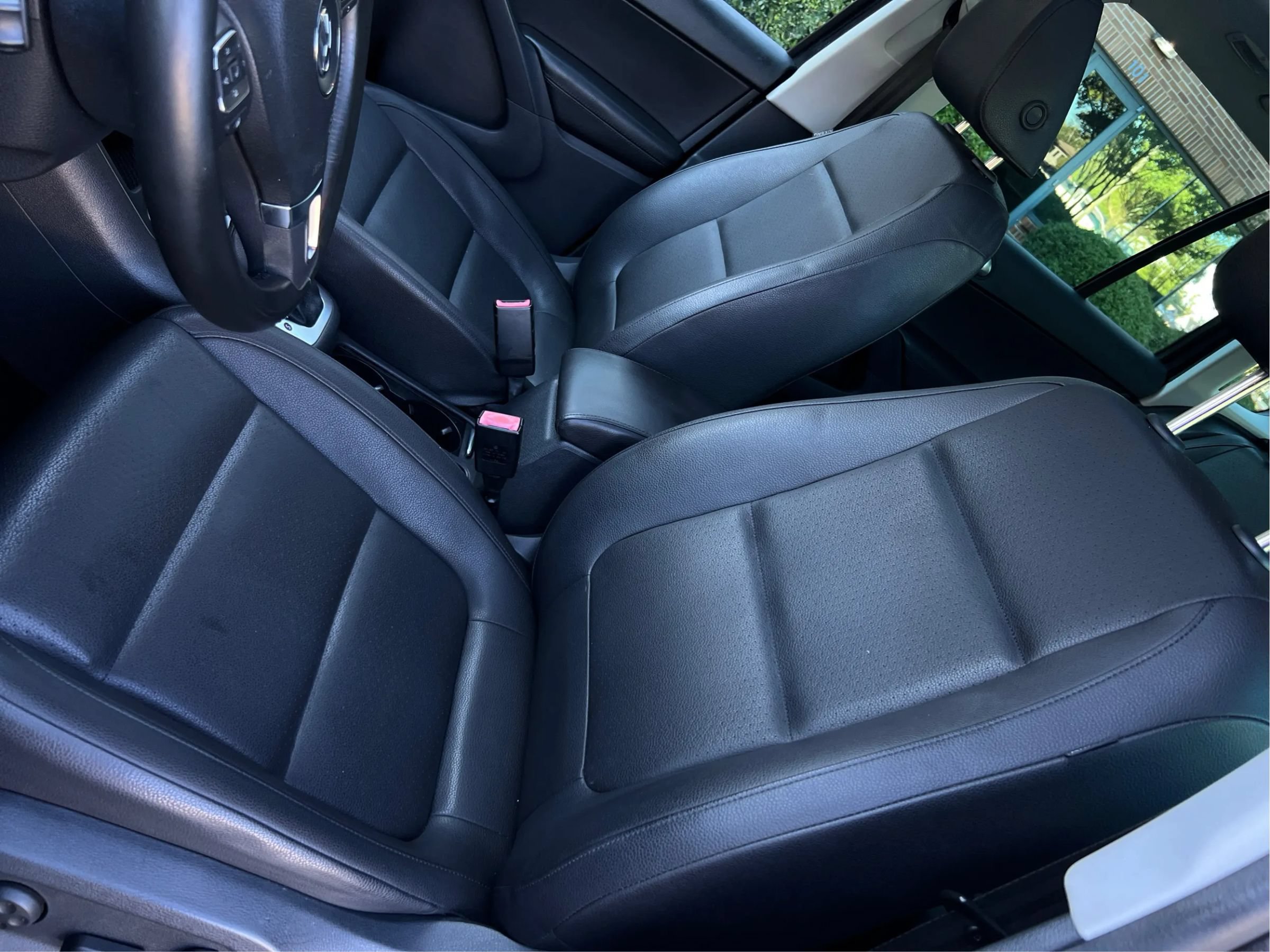 Used 2017 Volkswagen Tiguan Wolfsburg Edition FWD image 12